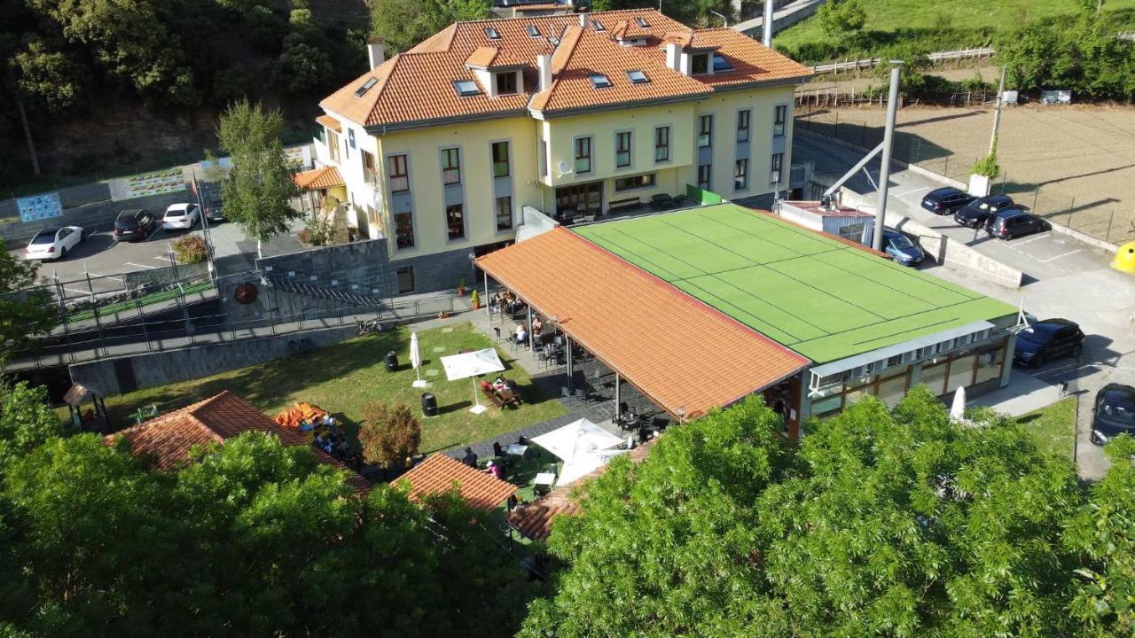 Hotel Santa Cristina Pola de Lena Exterior foto